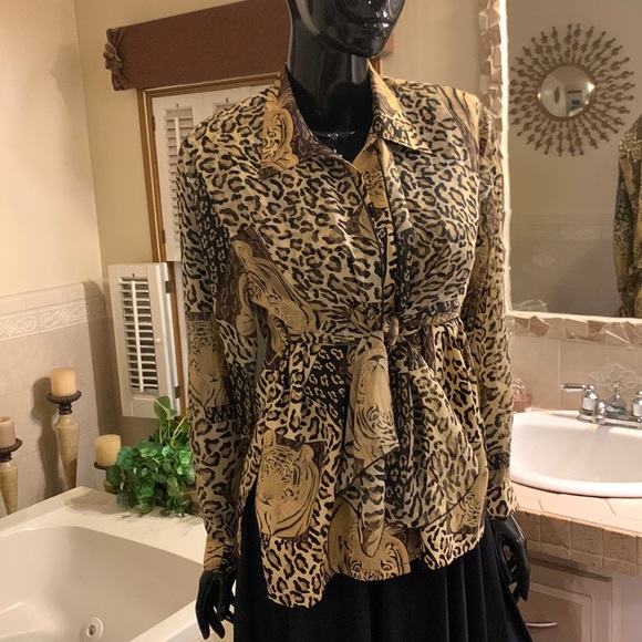 Vintage Won Moa Animal Print Top - Picture 1 of 9